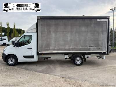 Renault Master Master T35 2.3 dCi/130 TP PL-SL-TM-RG F. Bianco usata Firenze