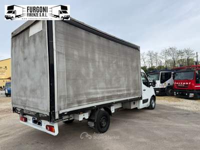 Renault Master Master T35 2.3 dCi/130 TP PL-SL-TM-RG F. Bianco usata Firenze
