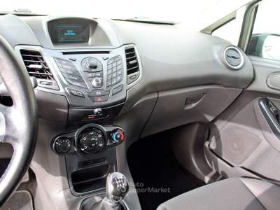 Ford Fiesta 1.4 5p. Bz. GPL Titanium Nero usata Padula