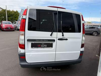 Mercedes-Benz Vito 9 POSTI 2.2 cdi AUTOM./GOMME NUOVE/IVA DEDUCIBILE Bianco usata Verona