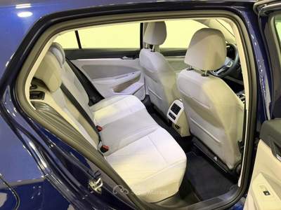 Volkswagen Golf 2.0 TDI SCR Style DSG Blu/Azzurro usata Caresanablot