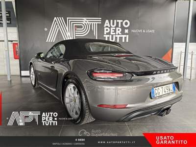 Porsche 718 718 Boxster 2.0 300cv pdk Grigio usata Napoli