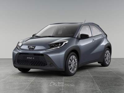 Toyota Aygo X 1.0B (72 CV) Active S-CVT Blu/Azzurro usata Varedo