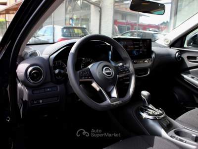 Nissan Juke 1.0 DIG-T 114CV 7DCT Acenta Navi CarPlay Camera Nero usata Villongo