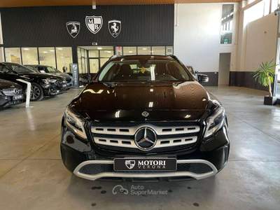 Mercedes-Benz GLA GLA-X156  d Sport auto Neopatentati Nero usata Verona