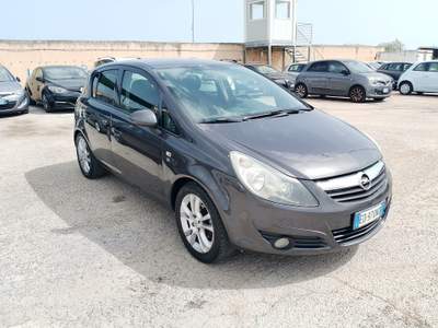 Opel Corsa 1.2 B/GPL-CASA MADRE Grigio usata Bisceglie
