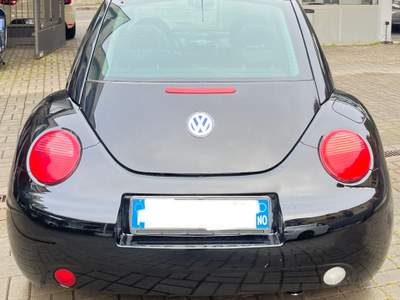 Volkswagen New Beetle - 1.9 TDI - 101CV Nero usata Varese