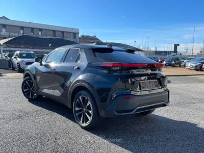 Toyota C-HR 2.0 PHEV 152CV Trend fwd e-cvt / PRONTA CONSEGNA Nero usata TORINO