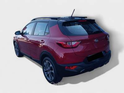 Kia Stonic 100 CV Style Rosso usata Pisa