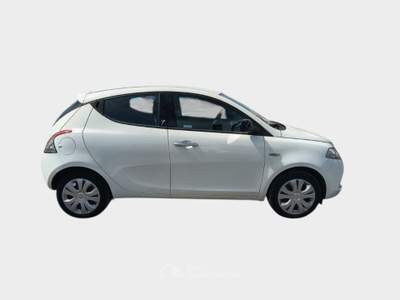 Lancia Ypsilon 16V 95 CV 5 porte S&S Gold Bianco usata Pisa