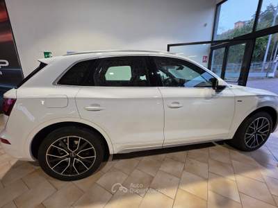 Audi Q5 audi q5 40 quattro s-line plus Bianco usata Teramo