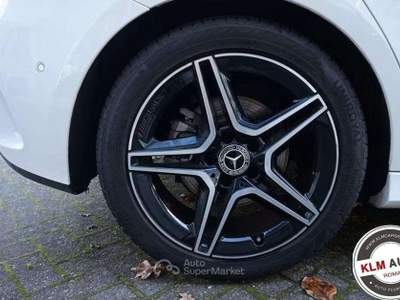 Mercedes-Benz Classe A Automatic Premium AMG Pacchetto luci Bianco usata Roma