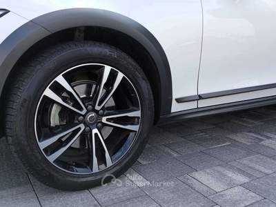 Volvo V90 Cross Country V90  Cross Country 2.0 d4 Pro awd geartronic my19 Bianco usata Pescantina