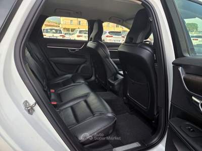 Volvo V90 Cross Country V90  Cross Country 2.0 d4 Pro awd geartronic my19 Bianco usata Pescantina