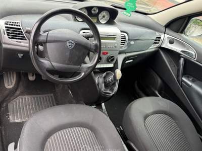 Lancia Ypsilon Oro Ecochic GPL Lilla usata Aquino