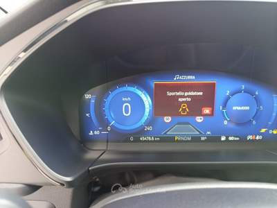 Ford Kuga 2.0 EcoBlue 120CV 2WD ST-Line X Auto Nero usata Grottammare