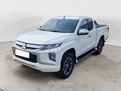 Mitsubishi L200 (2019----) 2.3 D DOUBLE CAB 4X4 SUPER SELECT INTENSE Bianco usata Bolzano
