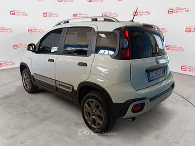 Fiat Panda 0.9 TwinAir Turbo 85cv 4x4 Cross Bianco usata Villaga