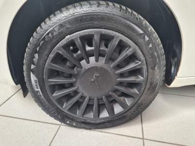 Lancia Ypsilon 1.2 69cv Elefantino Blu Bianco usata Parma