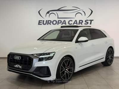 Audi Q8 50 TDI quattro tip. S Line Edition Bianco usata Caresanablot