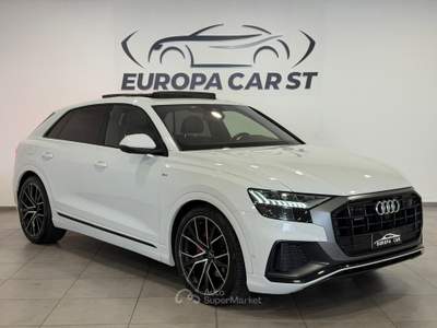 Audi Q8 50 TDI quattro tip. S Line Edition Bianco usata Caresanablot