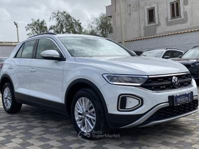 Volkswagen T-Roc Life 2.0 TDI 116 CV Bianco usata Borgetto