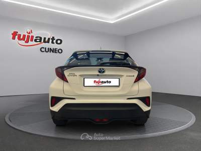 Toyota C-HR C-HR 1.8h Active e-cvt Bianco usata Cuneo