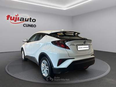 Toyota C-HR C-HR 1.8h Active e-cvt Bianco usata Cuneo
