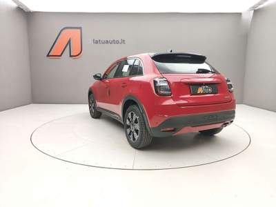 Fiat 600 1.2 MHEV 145CV ICON DCT Rosso usata Voghera