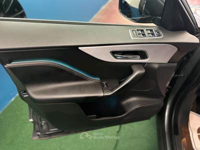 Jaguar F-Pace 2.0 /180cv aut. Prestige/2018/4x4 Nero usata Calvisano