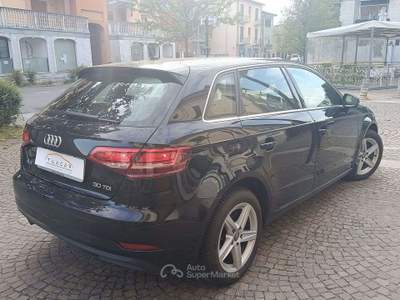 Audi A3 Business 1.6 30 TDI Nero usata Novara
