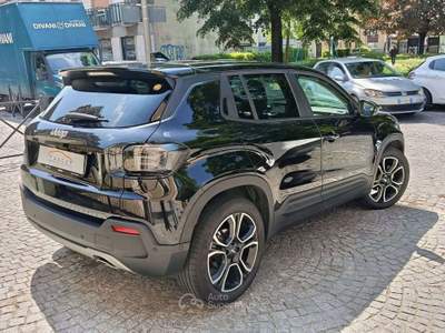 Jeep Avenger Summit 1.2 GSE T3 Nero usata Novara