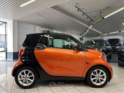 Smart ForTwo 70 1.0 Passion - Service ok Arancione usata Monza