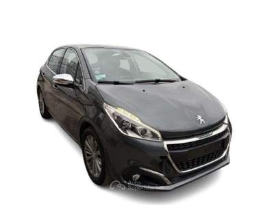Peugeot 208 1° serie PureTech 82 5 porte Allure Grigio usata Rivignano Teor