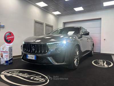 Maserati Levante MASERATI LEVANTE GRANSPORT Grigio usata Valmontone