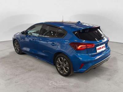 Ford Focus 1.0t ecoboost h ST-Line 125cv Blu/Azzurro usata Milano