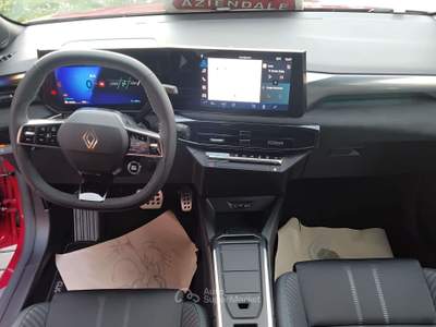 Renault Clio Clio VI 2025 1.8 full hybrid E-Tech Esprit Alpine 160cv auto Rosso usata Gubbio