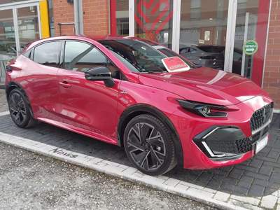 Renault Clio Clio VI 2025 1.8 full hybrid E-Tech Esprit Alpine 160cv auto Rosso usata Gubbio