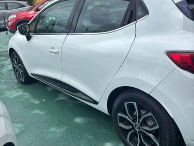 Renault Clio Utilitaria Bianco usata Pompei