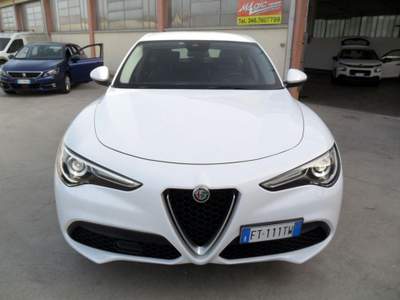 Alfa Romeo Stelvio 2.2 Turbodiesel 210 CV AT8 Q4 Super Bianco usata San Pietro di Feletto