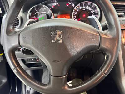 Peugeot 5008 Perfetto 100% Nero usata Pignataro Maggiore