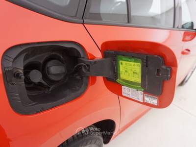 Skoda Kamiq Miglior prezzo garantito e consegna in pochi giorni Rosso usata Reggio nell'Emilia