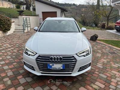Audi A4 AUDI A4 AVANT BUSINESS SPORT Bianco usata Potenza