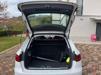 Audi A4 AUDI A4 AVANT BUSINESS SPORT Bianco usata Potenza