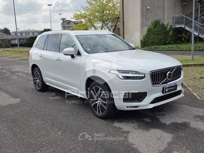 Volvo XC90 VOLVO XC90 B5 (d) AWD Geartronic 7 posti Momentum Bianco usata Gallarate