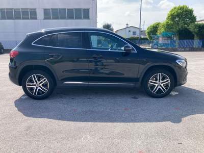 Mercedes-Benz GLA GLB 180 d Automatic Sport Plus Nero usata Maserà di Padova
