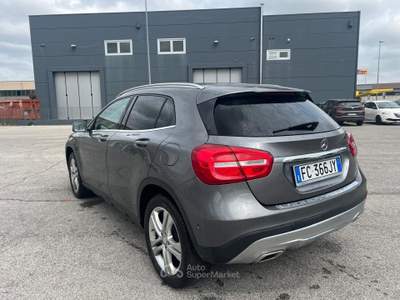 Mercedes-Benz GLA Automatic Enduro Grigio usata Maserà di Padova