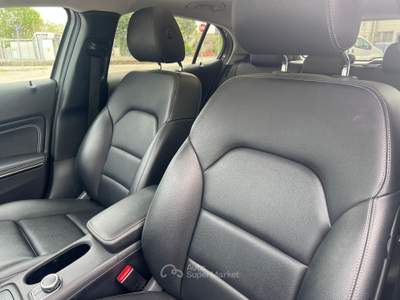 Mercedes-Benz GLA Automatic Enduro Grigio usata Maserà di Padova