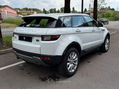 Land Rover Range Rover Evoque Range Rover Evoque I 2016 5p 2.0 si4 SE auto Bianco usata Cantù