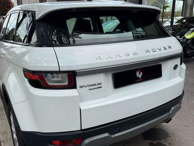 Land Rover Range Rover Evoque Range Rover Evoque I 2016 5p 2.0 si4 SE auto Bianco usata Cantù